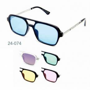 Box with 12 sunglasses Nr. 24-074
